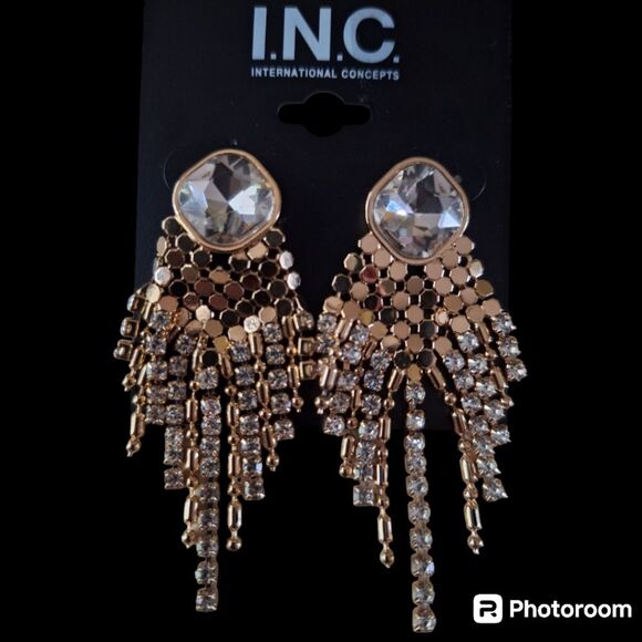 🎁I.N.C. Goldtone & Glass Crystal Dangle Drop Tower Earrings - Picture 1 of 8